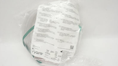 Vyaire Adult Oxygen Mask with 7Ft. Crush-Resistant Tubing & U/Connect-It Adapter